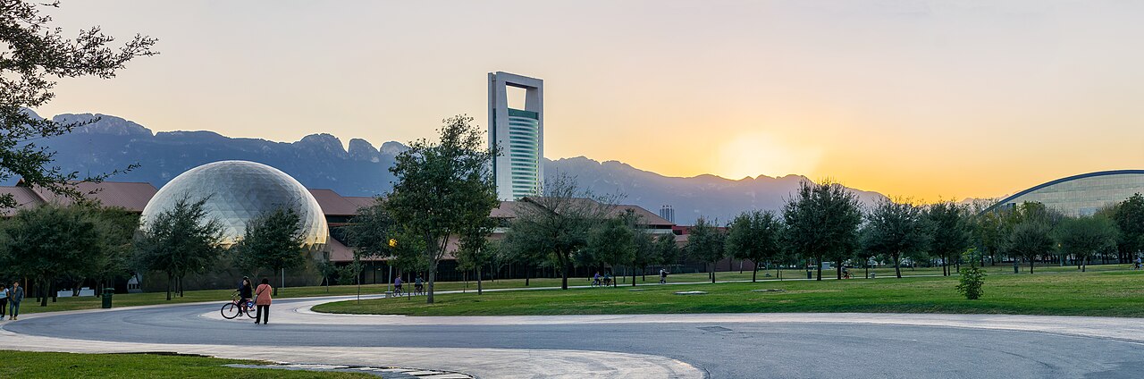 Parque Fundidora